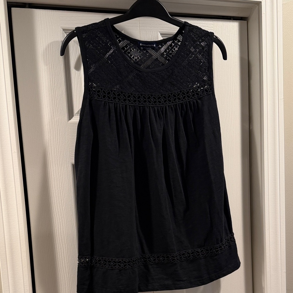 Elegant Navy Blue Lace Trim Sleeveless Top